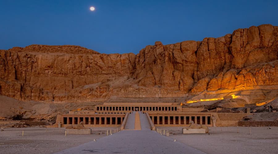 Front view of the Temple of Hatshepsut built into cliffs on the West Bank of Luxor, Egypt